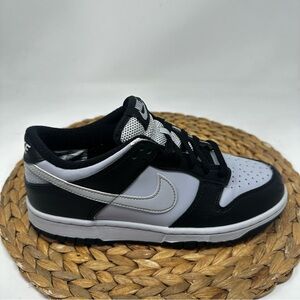 Nike Dunk Low GS Sneakers Black Wolf Grey Size 6 Youth, 7.5 Women's